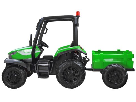 Duży Traktor z przyczepą 4x4+ pilot światło PA0266 zielony Duży Traktor z przyczepą 4x4+ pilot światło PA0266 zielony