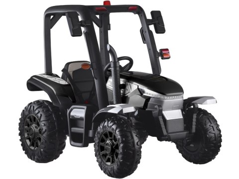 Duży Traktor z przyczepą 4x4+ pilot światło PA0266 czarny Duży Traktor z przyczepą 4x4+ pilot światło PA0266 czarny