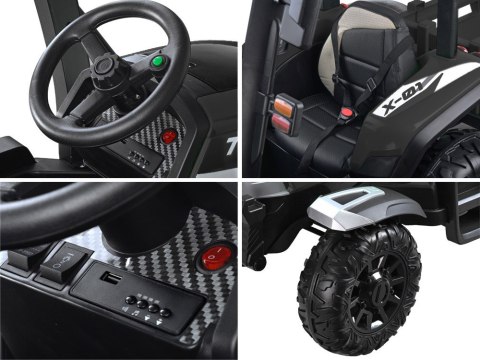 Duży Traktor z przyczepą 4x4+ pilot światło PA0266 czarny Duży Traktor z przyczepą 4x4+ pilot światło PA0266 czarny