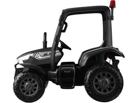 Duży Traktor z przyczepą 4x4+ pilot światło PA0266 czarny Duży Traktor z przyczepą 4x4+ pilot światło PA0266 czarny