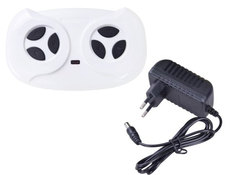 Traktor z przyczepą na akumulator świeci PA0234 Traktor z przyczepą na akumulator świeci PA0234