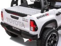 Auto na akumulator duża Toyota Hilux 2osoby PA0250 biały