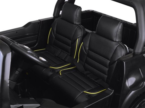 Auto na akumulator duża Toyota Hilux 2osoby PA0250 czarny Auto na akumulator duża Toyota Hilux 2osoby PA0250 czarny